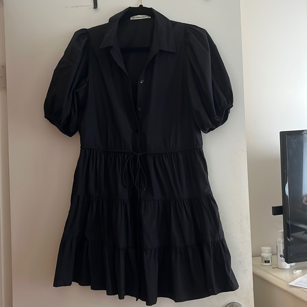 Abercrombie & Fitch black puff sleeve button front mini dress